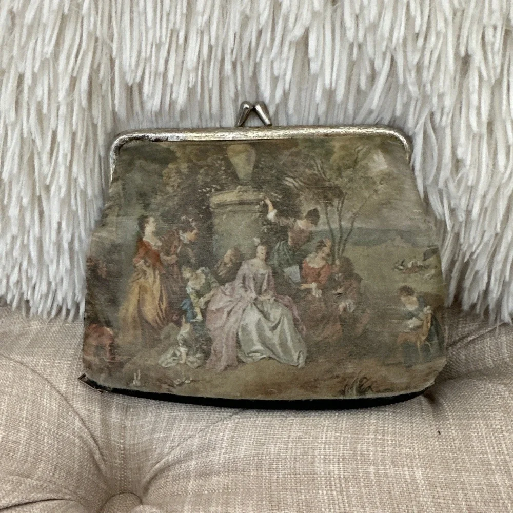 VINTAGE 1960'S STUNNING Boutique WOMENS PETITE CLUTCH GOLD TONE HANDBAG
